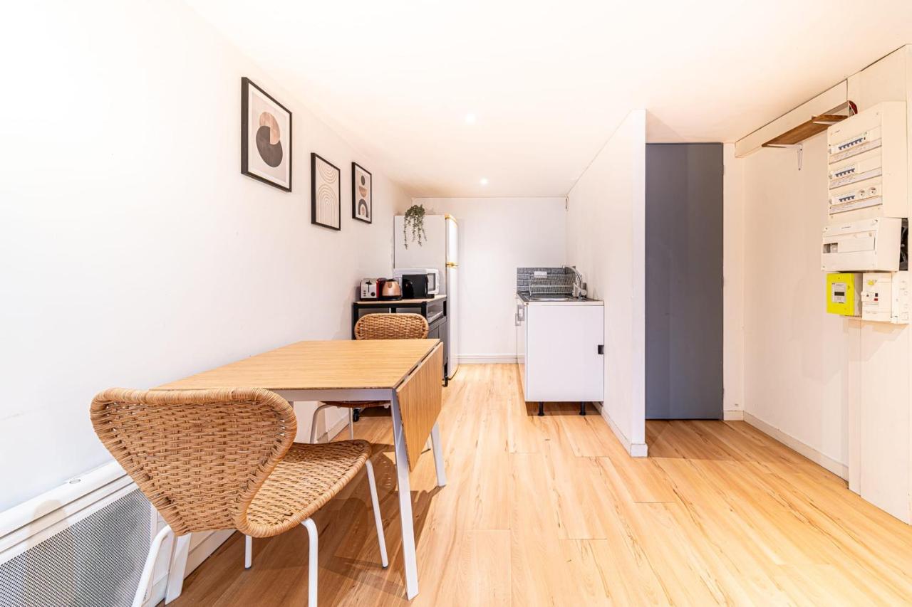 Charming Pied-A-Terre For 4 People In The Brotteaux Part Dieu Area Lione Esterno foto